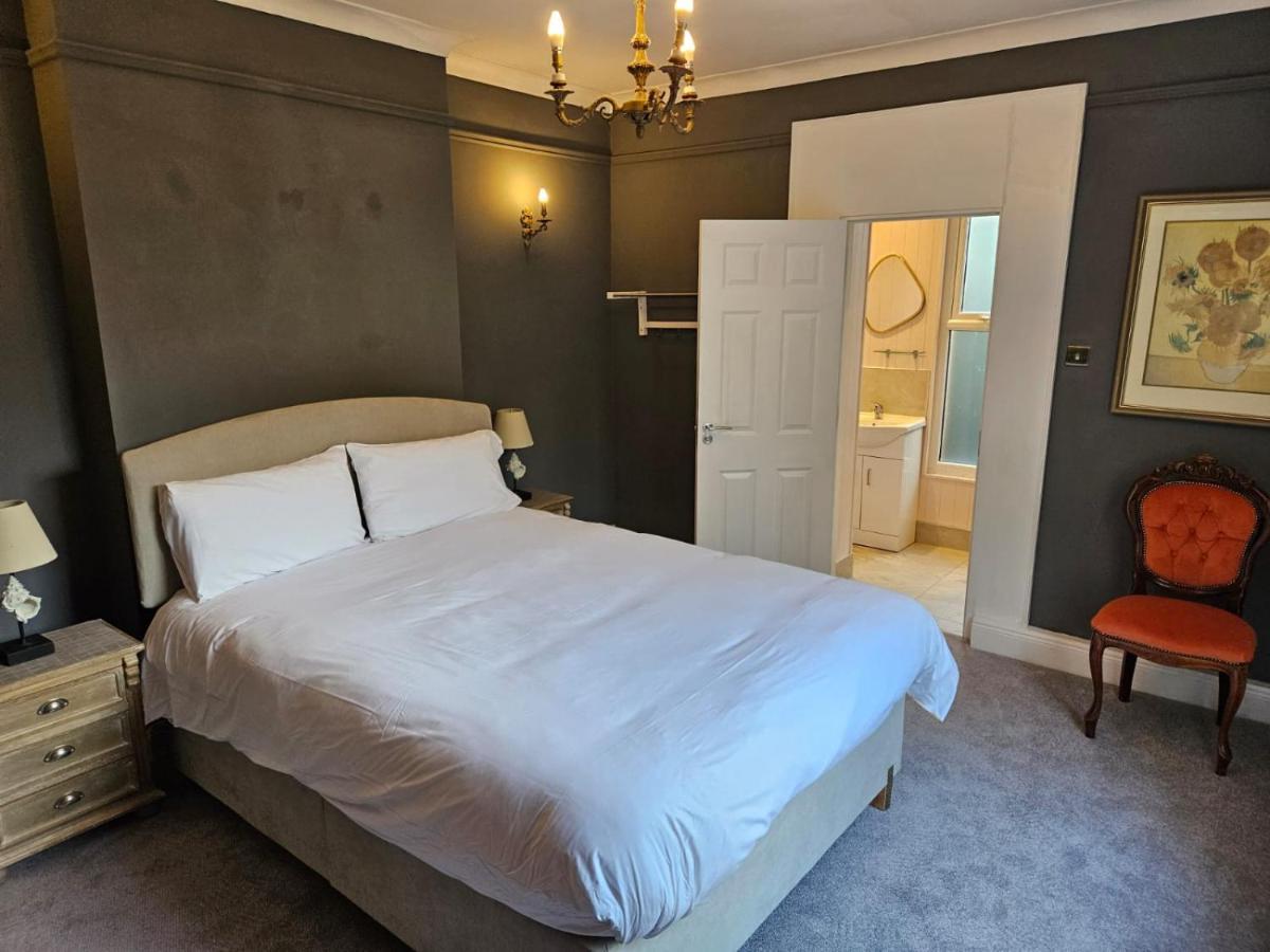 Boutique Guest House غالواي المظهر الخارجي الصورة